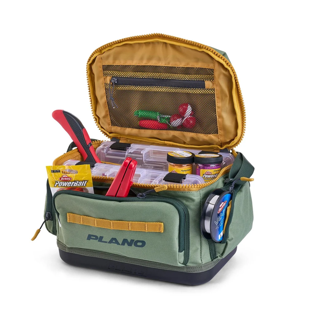 Plano Weekend™ Tackle Bag